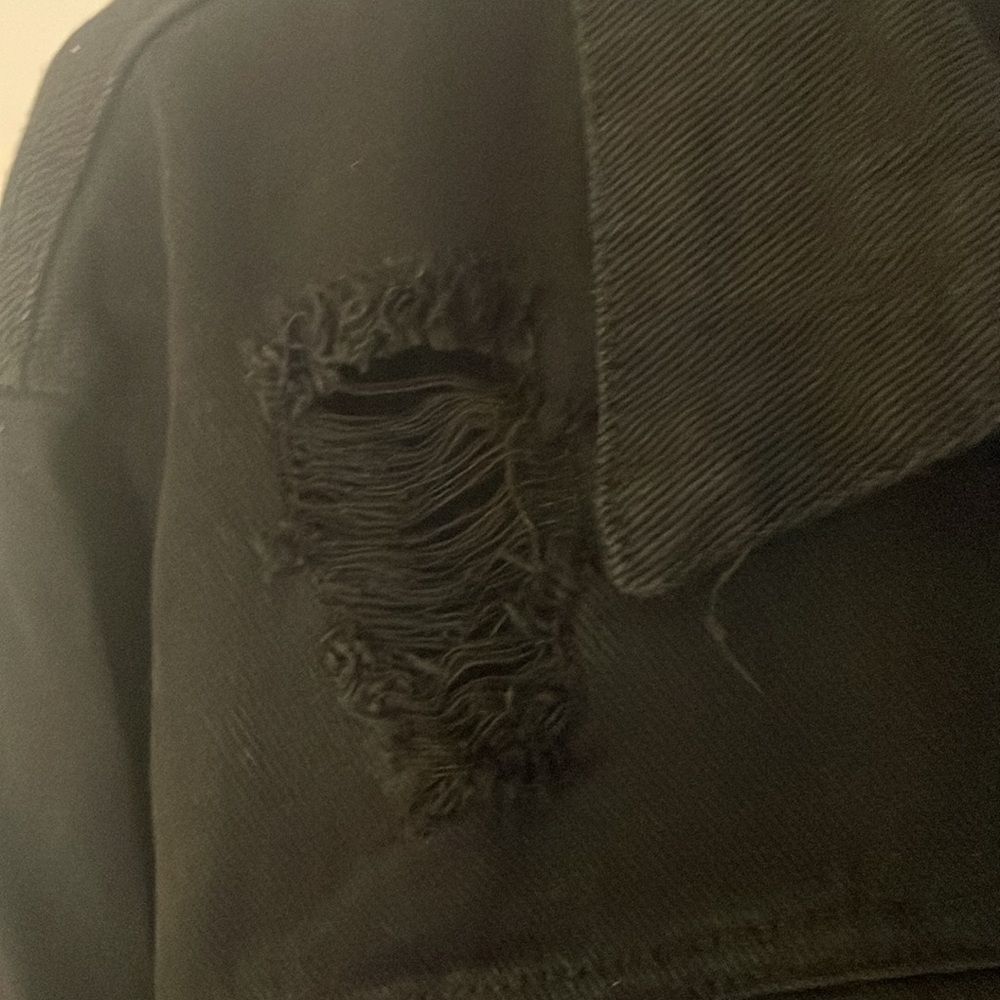 HYFVE Black Distressed Denim Jacket Shacket Women's L Excellent Condition - Picture 3 of 6